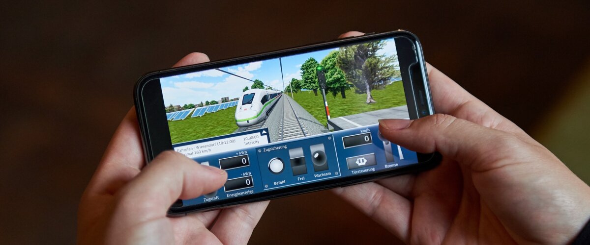 Mit der App DB Zug Simulator zum virtuellen Lokführer werden und Energie sparen | © DB AG/ Faruk Hosseini