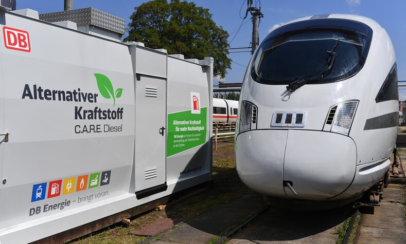 The advanced TrainLab runs on 100 percent renewable fuel.