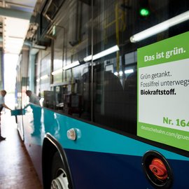 A bus of the DB subsidiary Autokraft fueled with biofuel from residual and waste materials. | © DB AG/ Marc-Oliver Schulz