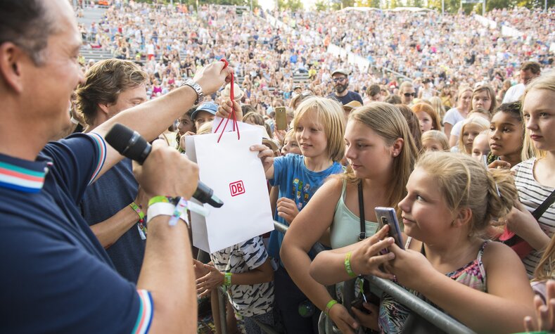 14.000 begeisterte Fans