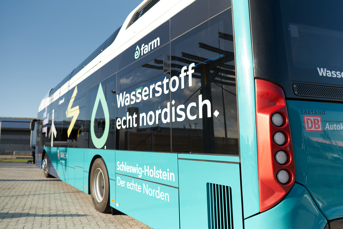 An H2.City Gold hydrogen bus.