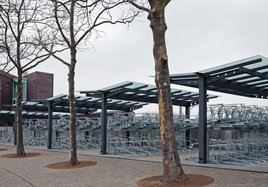 Neue Fahrradparkplätze am Bahnhof Hockenheim.
