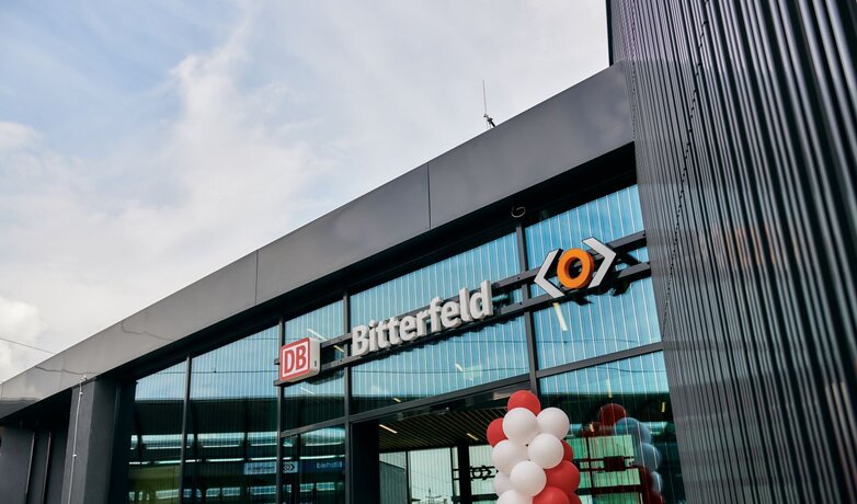 Neues Empfangsgebaeude Bahnhof Bitterfeld | © Deutsche Bahn AG /Dominic Dupont