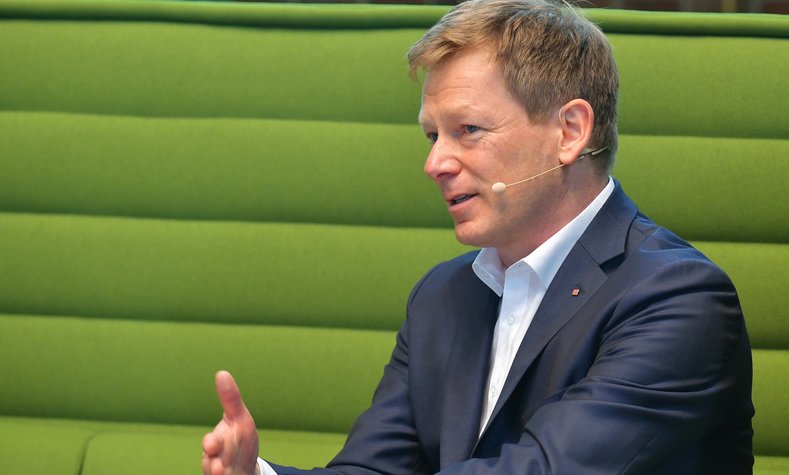 CEO of Deutsche Bahn, Dr. Richard Lutz, at DB Umweltforum 2021