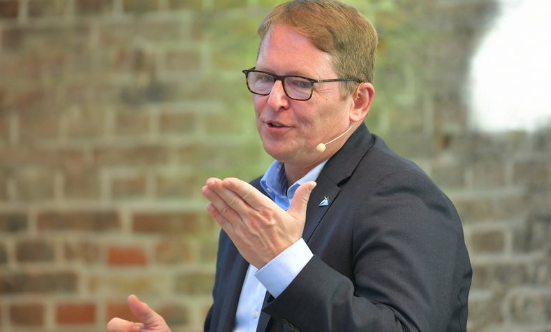 Jörg-Andreas Krüger, President of the NABU, at DB Umweltforum 2021 in Berlin.