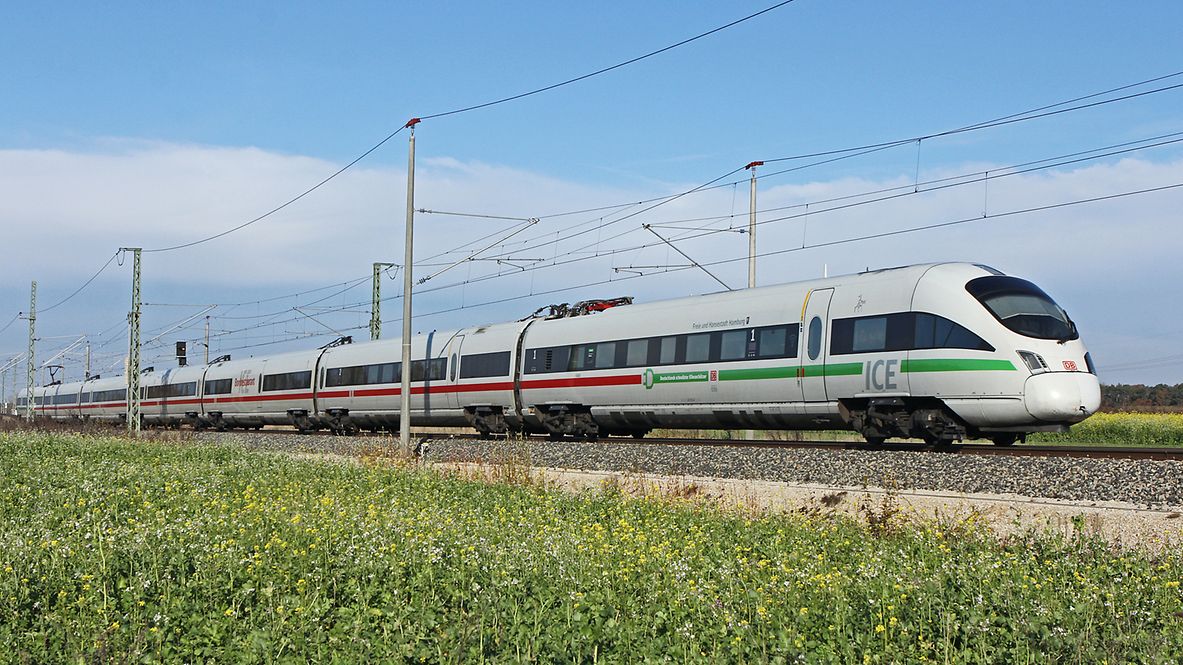 Ein ICE T Baureihe 411 auf dem Weg nach München.