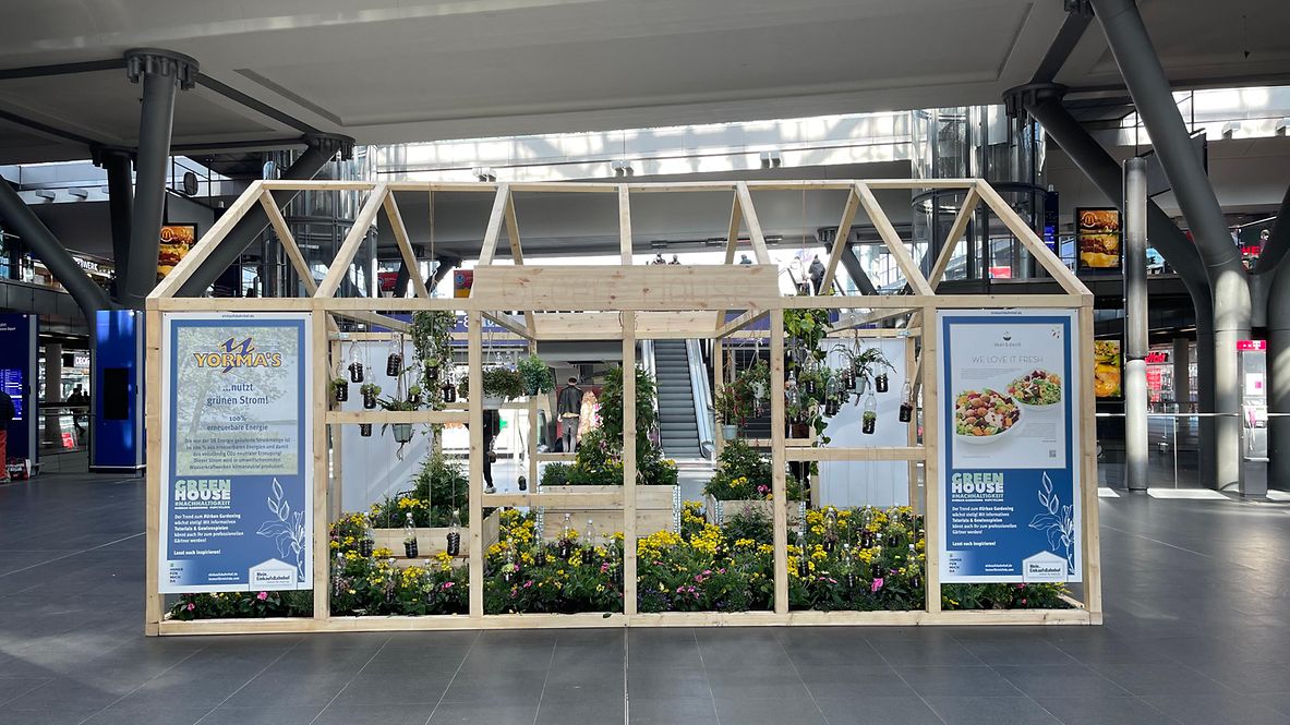 Ein GreenHouse aufgebaut in einem Bahnhof