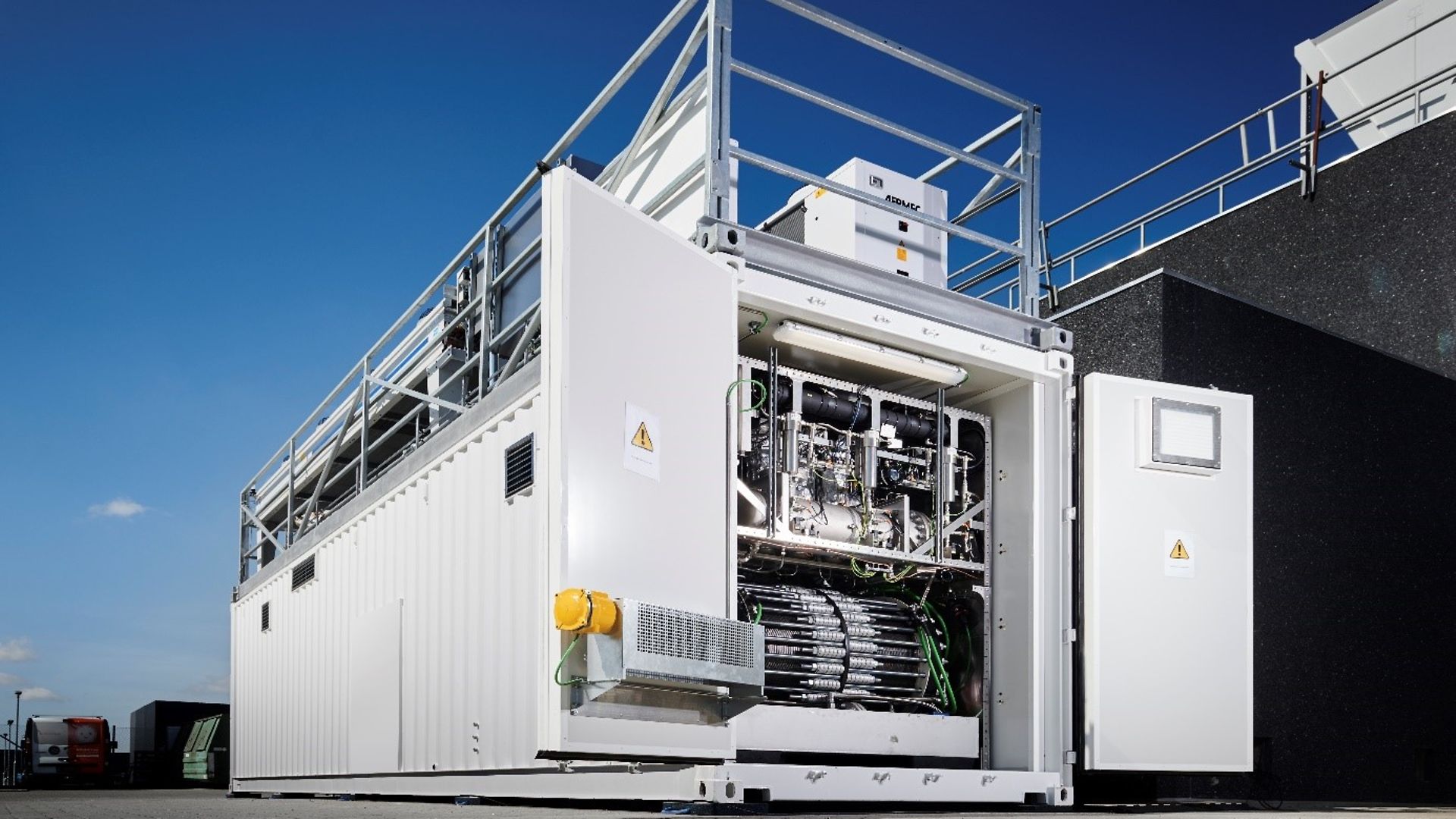 Ein Elektrolyseur von Lhyfe zur Produktion von Wasserstoff