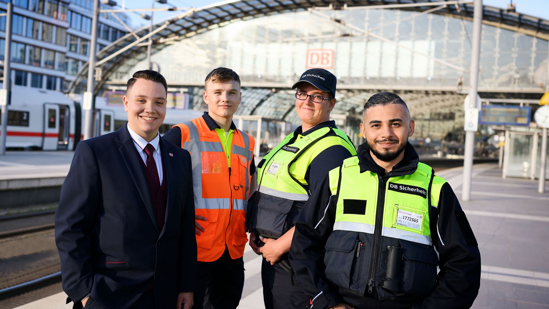 Gruppenbild Sicherheits- und Ordnungsdienst