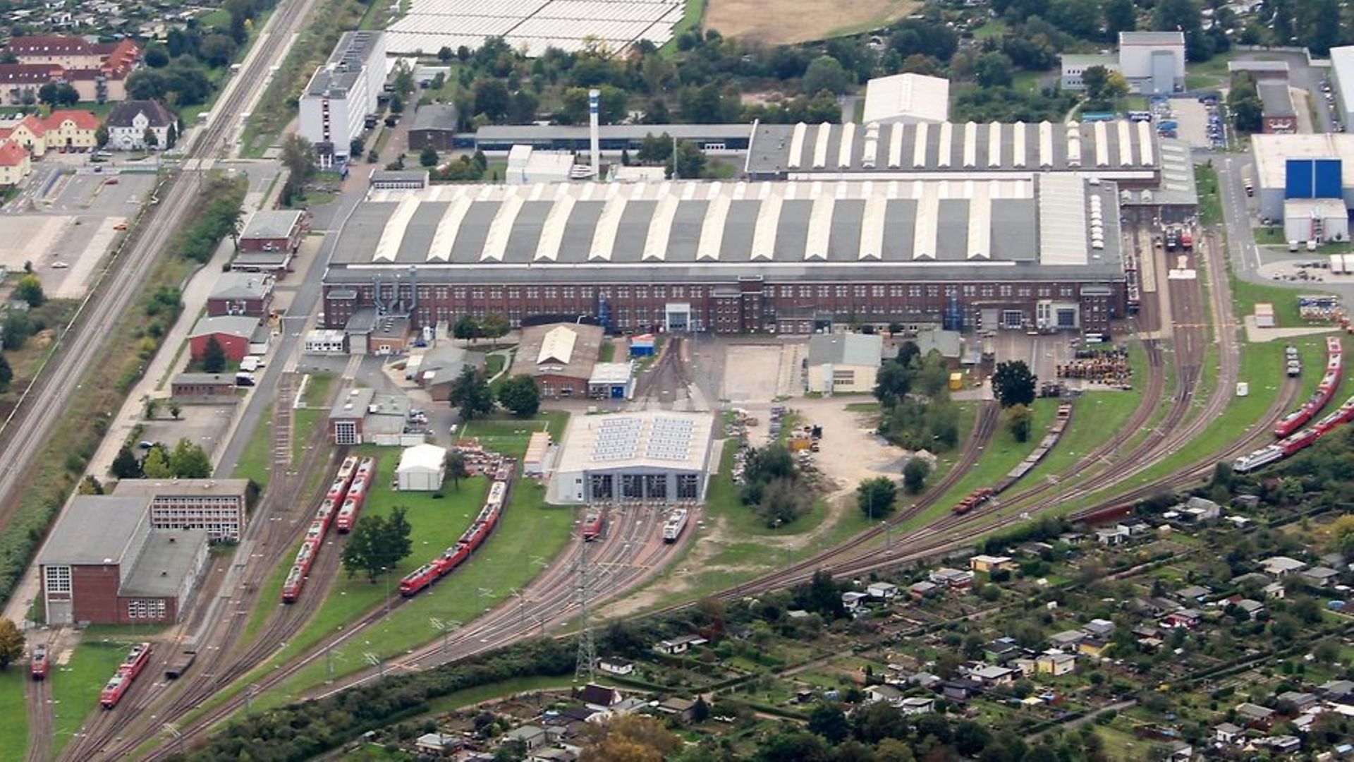 Luftaufnahme vom DB Fahrzeuginstandhaltungswerk Dessau 