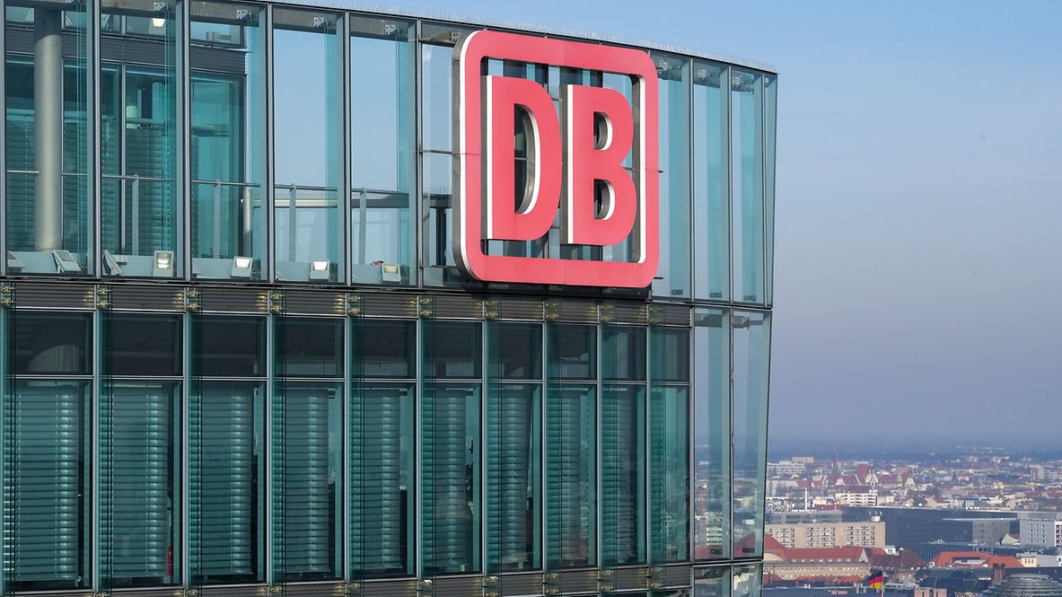 Der BahnTower am Potsdamer Platz in Berlin