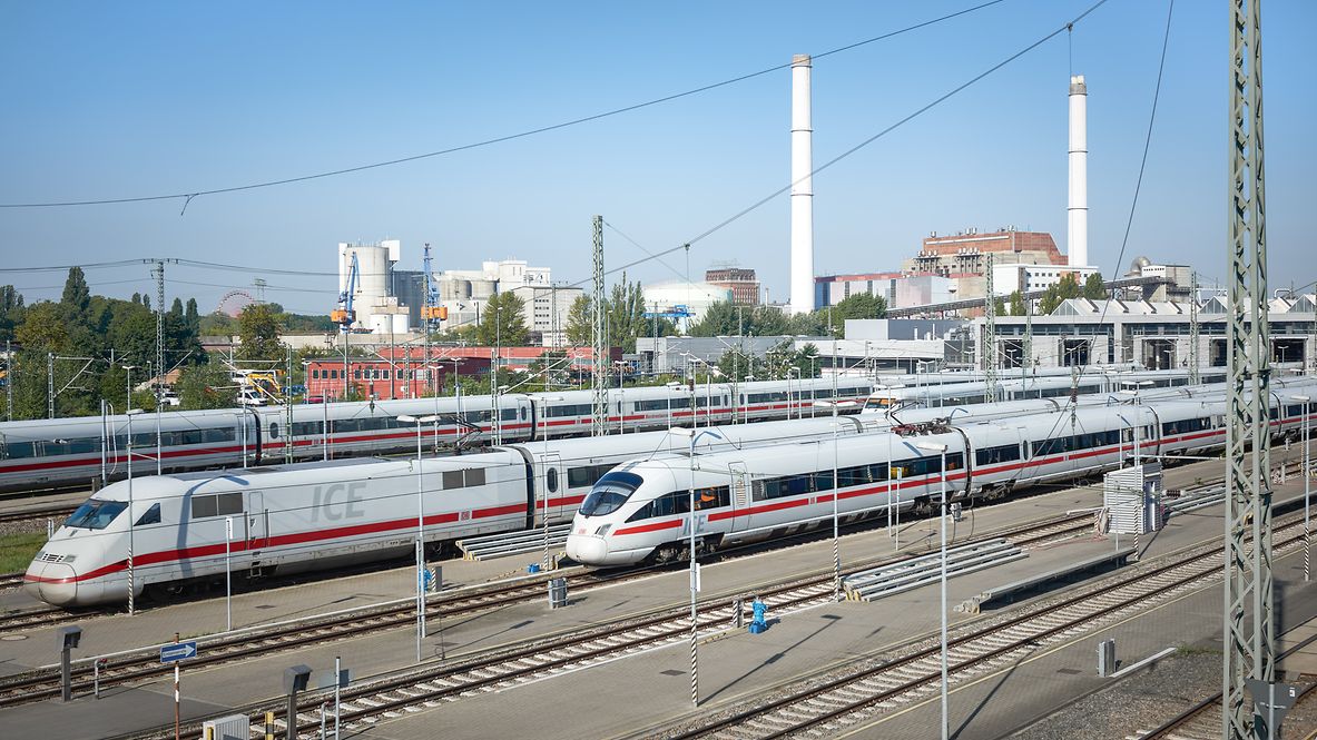 Several ICEs are parked on sidings when not in use.