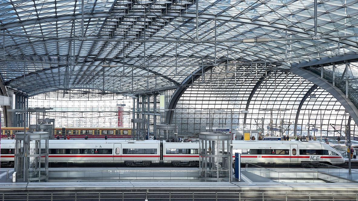 An ICE train arrives at Berlin Central Station